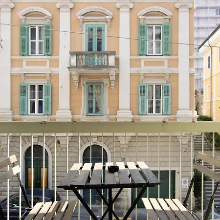 Apartment Fibra Superfast Politeama Rossetti Modern Trieste